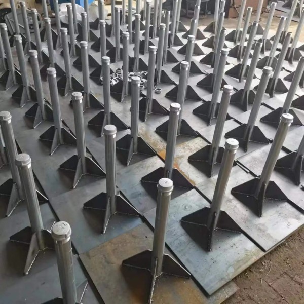 玉龙鑫亿呈沉降板生产